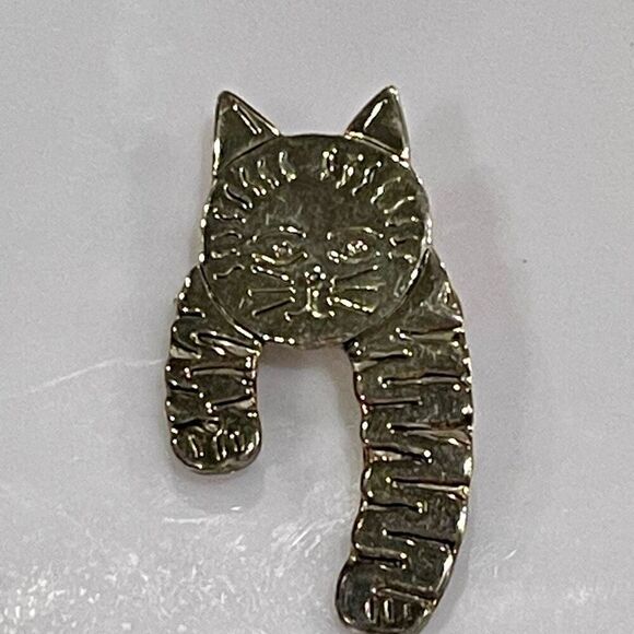 Vintage Unique Cat Brooch Pin Or Casual Womens Silver Pendant Necklace - Picture 2 of 5